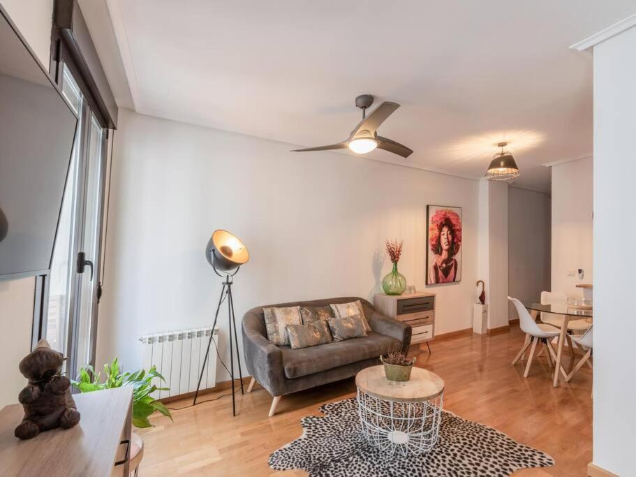 דירות לוגרוניו Duplex Cueva De Lobos By Clabao מראה חיצוני תמונה